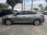 Used 2022 Hyundai Accent SEL image 3