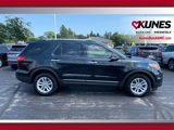 Used 2014 Ford Explorer XLT w/ Equipment Group 202A image 3