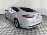 Used 2014 Ford Fusion Energi SE image 2