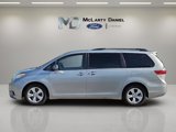 Used 2016 Toyota Sienna LE image 3