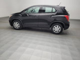 Used 2018 Chevrolet Trax LS image 3