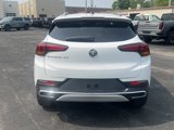 Used 2020 Buick Encore GX Essence image 4