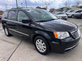 Used 2013 Chrysler Town & Country Touring image 3