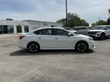 Used 2019 Nissan Sentra SR image 2