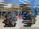 Used 2017 Hyundai Santa Fe SE image 5