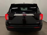 Certified 2021 Ford Explorer XLT image 4