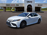 Used 2023 Toyota Camry SE image 2
