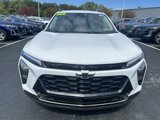 Used 2024 Chevrolet Trax ACTIV w/ Sunroof Package image 3