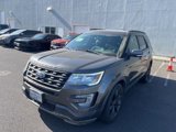 Used 2017 Ford Explorer XLT w/ Equipment Group 202A image 5