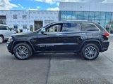 Used 2018 Jeep Grand Cherokee Limited image 3