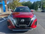 Used 2022 Nissan Kicks SV image 3