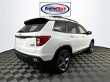 Used 2021 Honda Passport Touring image 2