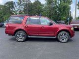Certified 2017 Ford Expedition XLT image 3