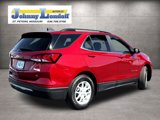Used 2022 Chevrolet Equinox LT image 2