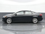 Used 2020 Ford Fusion SE image 3