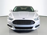 Used 2016 Ford Fusion SE image 2