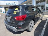 Used 2018 Nissan Pathfinder S image 4