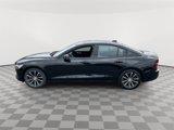 Used 2021 Volvo S60 T5 Momentum w/ Premium Package image 4