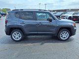 Used 2023 Jeep Renegade Latitude w/ Premium Group image 2