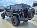 Used 2018 Jeep Wrangler Unlimited Sahara image 3