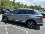 Used 2018 Volkswagen Tiguan SEL w/ 3rd Row Seat Package image 4