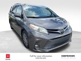 Used 2019 Toyota Sienna XLE image 4