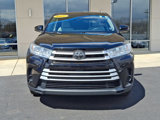 Used 2017 Toyota Highlander LE image 2