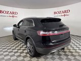 Used 2021 Lincoln Nautilus Reserve w/ Equipment Group 202A image 6