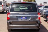 Used 2016 Chrysler Town & Country Touring image 6