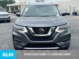 Used 2020 Nissan Rogue SV image 3