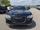 Used 2016 Chrysler 300 Limited image 3