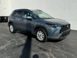 Used 2022 Toyota Corolla Cross LE image 2