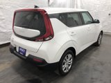 Used 2022 Kia Soul LX image 3