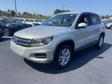 Used 2012 Volkswagen Tiguan S image 3