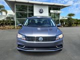 Used 2019 Volkswagen Passat 2.0T Wolfsburg image 2