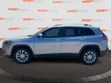 Used 2019 Jeep Cherokee Latitude w/ Popular Appearance Group image 2