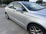 Used 2016 Ford Fusion SE image 4