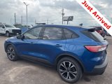Used 2022 Ford Escape SE w/ SE Sport Appearance Package image 4