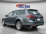 Used 2017 Volkswagen Golf Alltrack SEL image 5