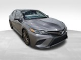 Used 2019 Toyota Camry SE image 2