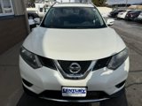 Used 2016 Nissan Rogue SV w/ SV Moonroof Package image 2