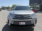 Used 2019 Toyota Highlander LE image 2
