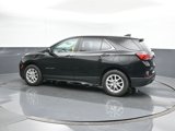 Used 2022 Chevrolet Equinox LT image 3