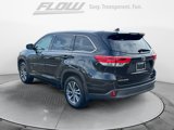 Used 2017 Toyota Highlander XLE image 6