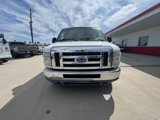 Used 2010 Ford E-350 and Econoline 350 XLT image 3