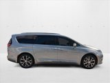 Used 2018 Chrysler Pacifica Limited w/ Tire & Wheel Group image 4