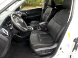 Used 2016 Nissan Rogue SL image 2