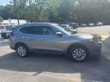 Used 2018 Nissan Rogue SV image 5
