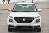 Used 2024 Hyundai Venue SE image 2