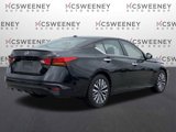 Used 2023 Nissan Altima 2.5 SV image 5